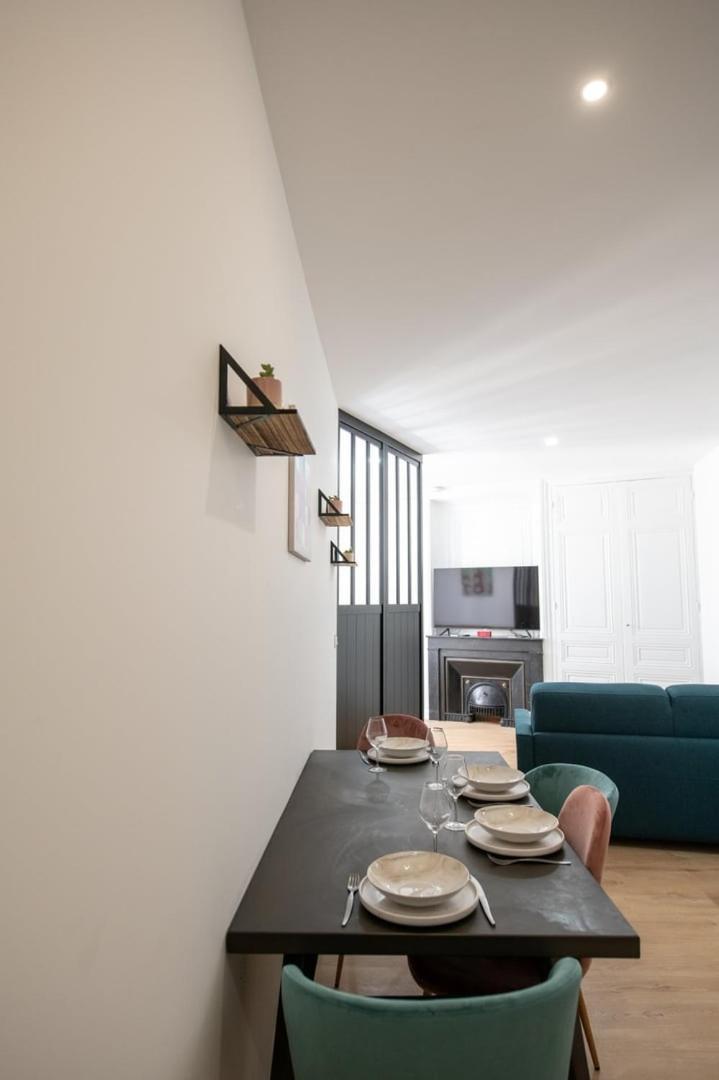 L'Arty - Tres Joli Studio Moderne Place Valmy Lyon Exterior photo