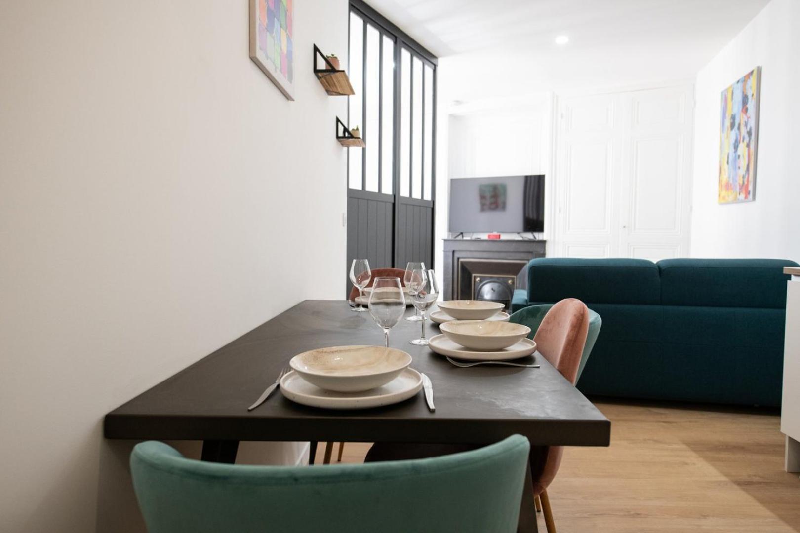 L'Arty - Tres Joli Studio Moderne Place Valmy Lyon Exterior photo